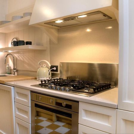 Lara Nice Apartment 100M From Piazza Del Campo سيينا المظهر الخارجي الصورة